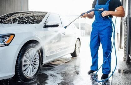 emploi togo lavage auto