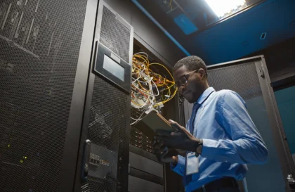 emploi togo technicien informatique