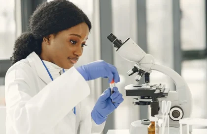 emploi togo laboratoire
