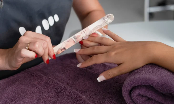 emploi togo salon de beauté