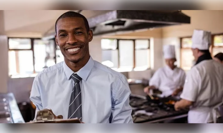 emploi togo gérant restaurant