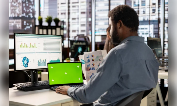 emploi togo data analyst
